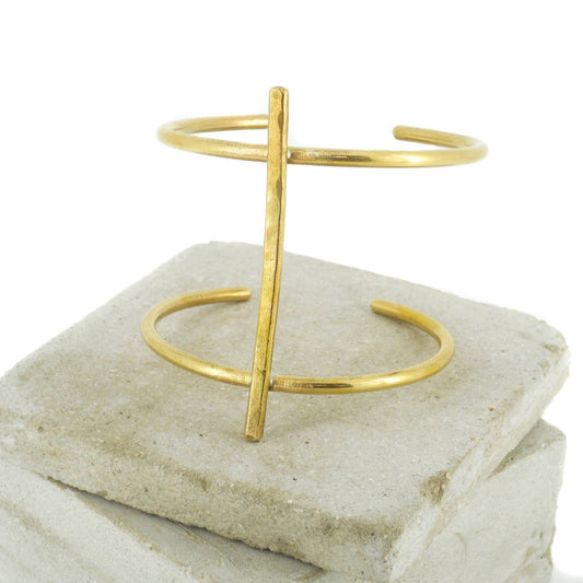 Line Cuff
